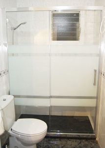 Mampara de ducha de 1 puerta corredera y 1 Fijo KASSANDRA 300 TR 102 photo review